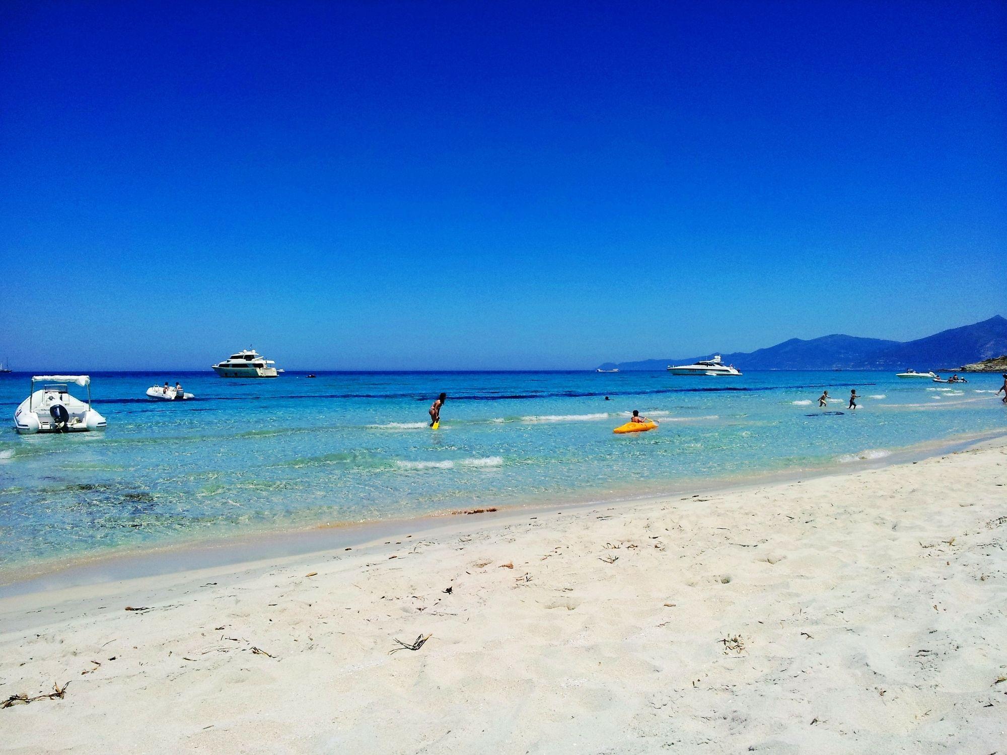 Aparthotel Adonis Florent 3*